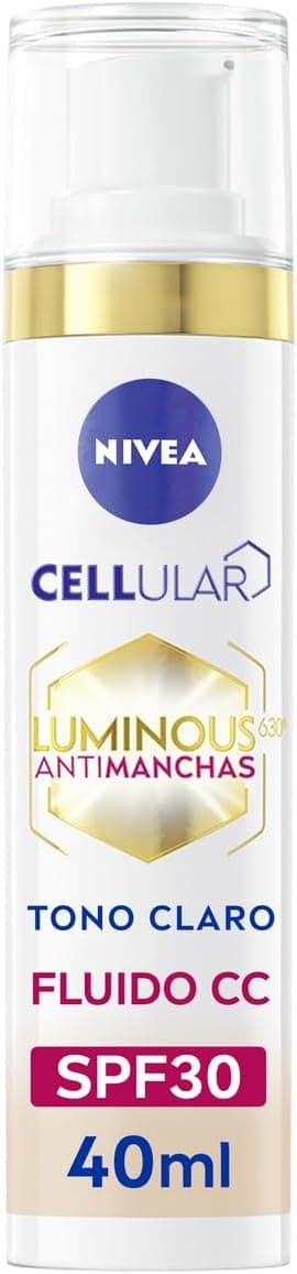 NIVEA Cellular Luminous630 - Fluido CC Antimanchas SPF30 3-en-1 - CC Cream Triple Acción - Cubre y Reduce las Manchas - Protector Solar Facial con Color - Todo Tipo de Piel - Tono Claro - 40 ml