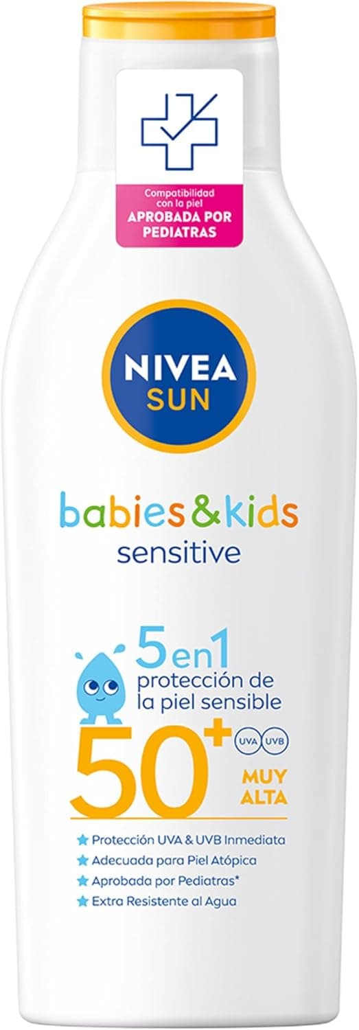 NIVEA SUN Babies & Kids Sensitive Leche Solar para niños FP50+ (1 x 200 ml), protector solar infantil para piel sensible, crema solar para bebés resistente al agua