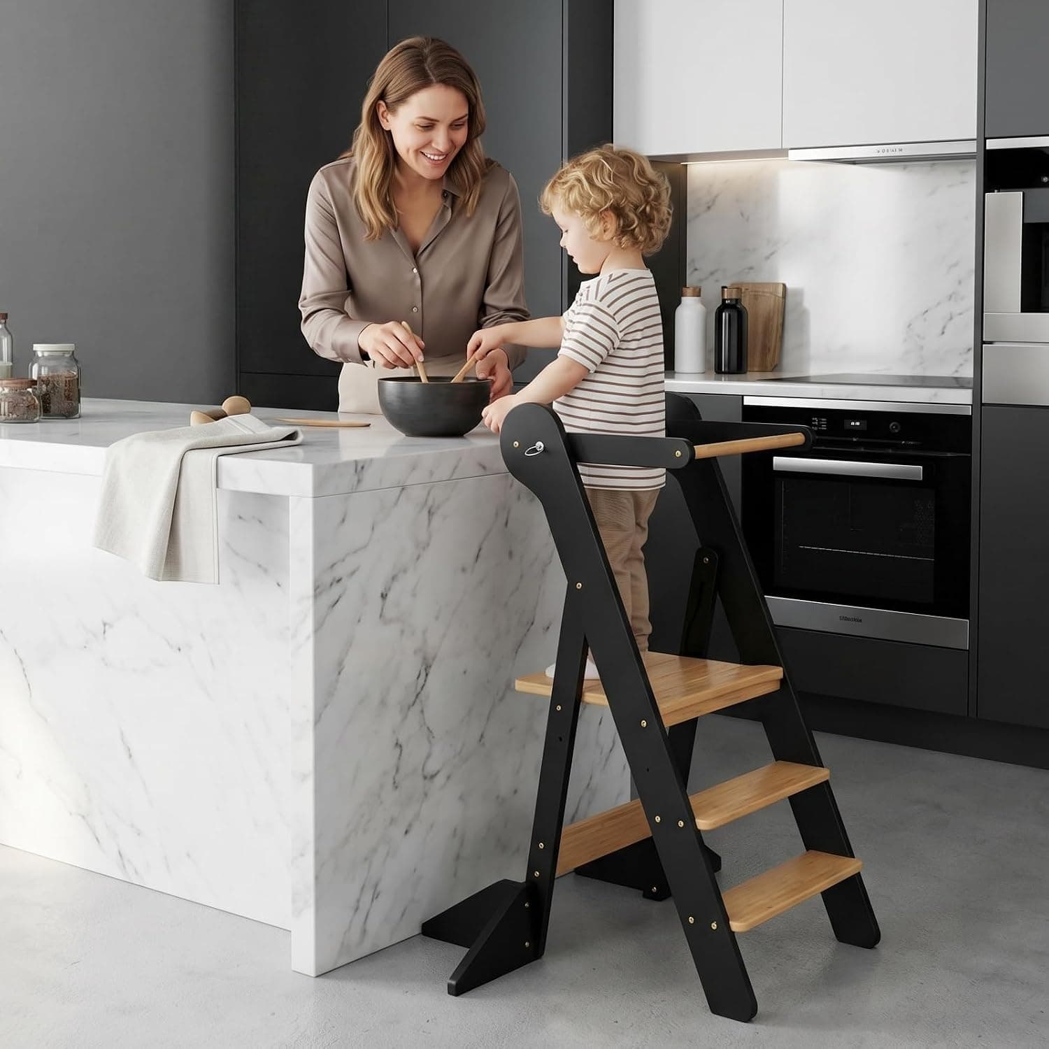 COSYLAND Torre de Aprendizaje Plegable - 2 Alturas Ajustables, para Niños de 18 Meses a 6 Años, Uso en Cocina, Baño o Habitación Infantil - Clásico Negro y Natural