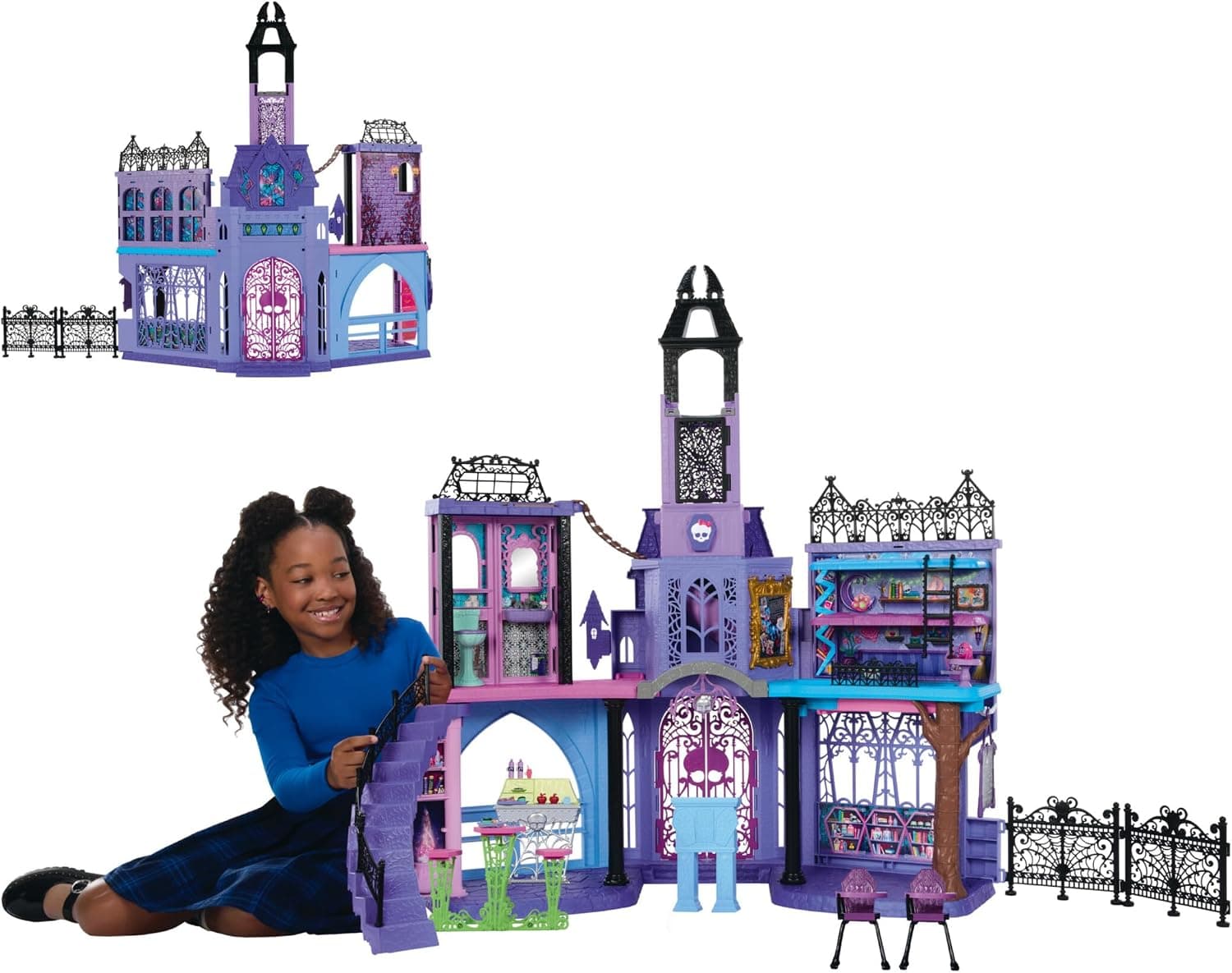 Monster High Casa de muñecas Haunted High School con 7 áreas de juego y muebles, +35 accesorios, 2 plantas y capacidad para 3 muñecas, juguete +4 años (HLP88), Violeta