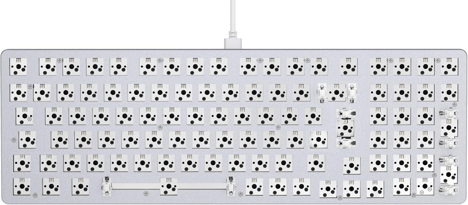 GLORIOUS GMMK 2 Full Size 96% Barebones Carcasa Teclado ISO (Blanco)