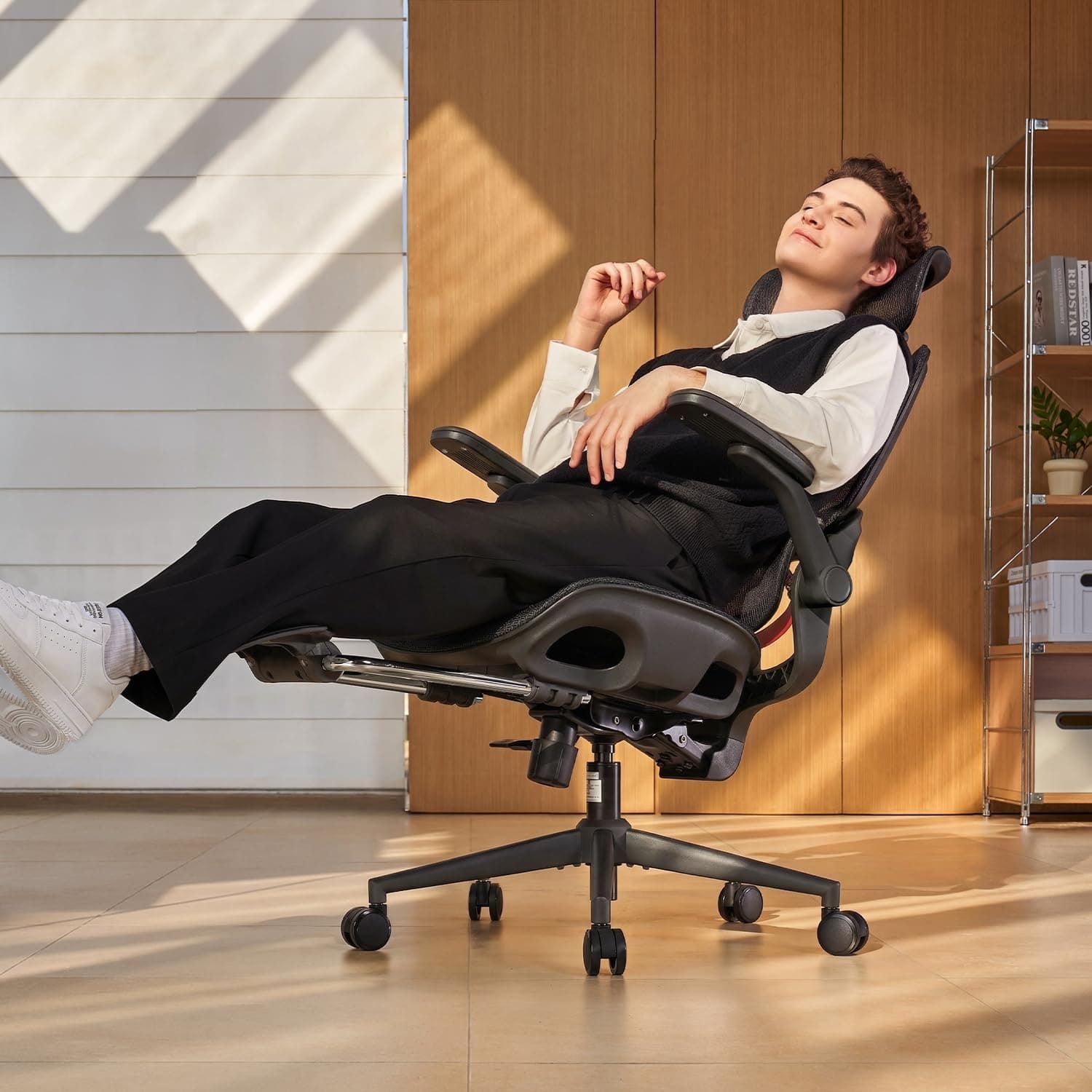SIHOO B100 Pro Silla Oficina, Reposapies, Soporte Espalda Adaptable, Negro