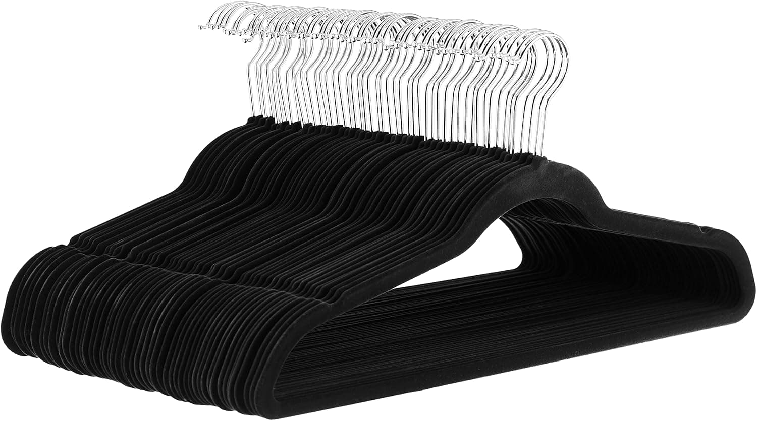 Amazon Basics - Perchas de terciopelo para trajes - Paquete de 50, Negro